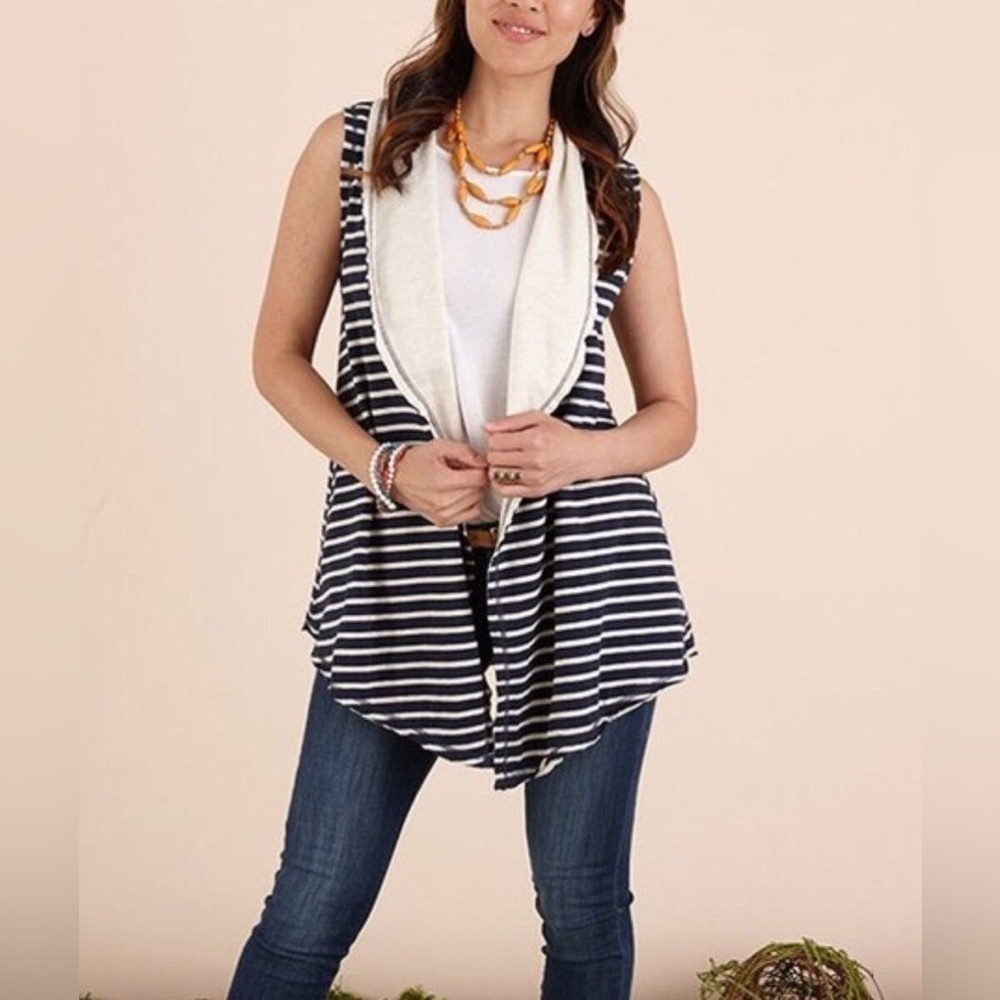 Matilda Jane Once Upon A Time Full Moon Reversible Cream Blue Vest Size Small